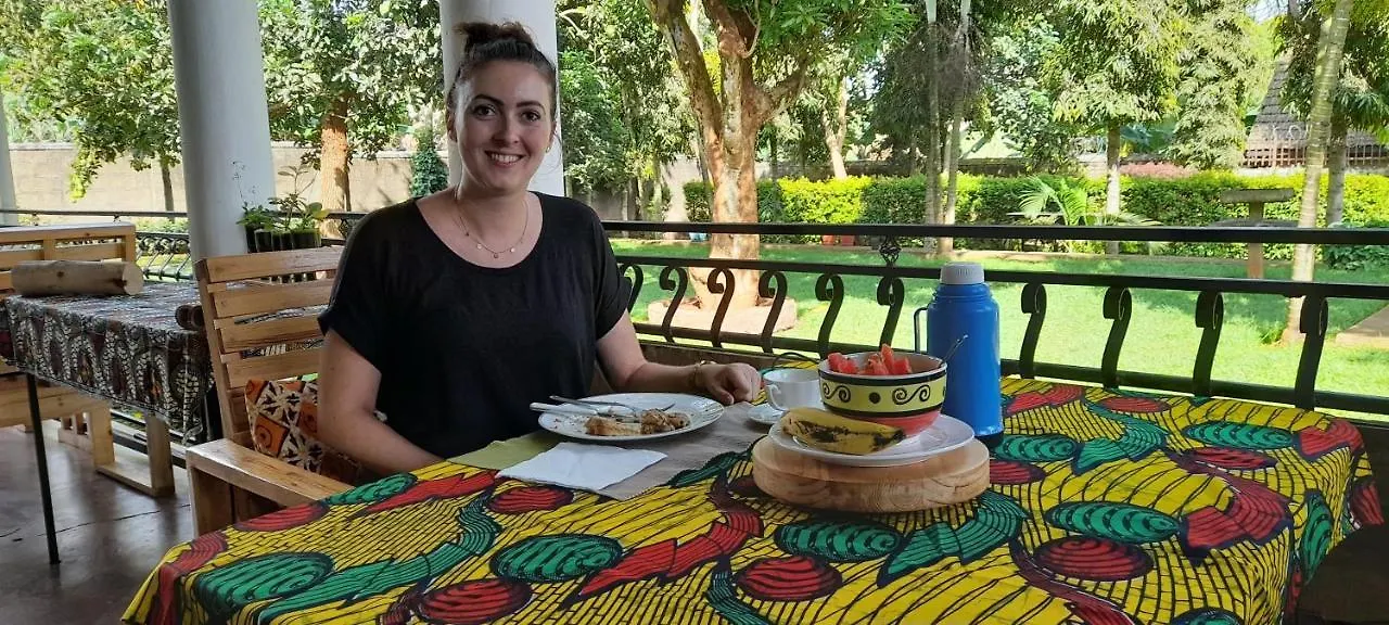 Bed & Breakfast Aivilo Home Entebbe Uganda